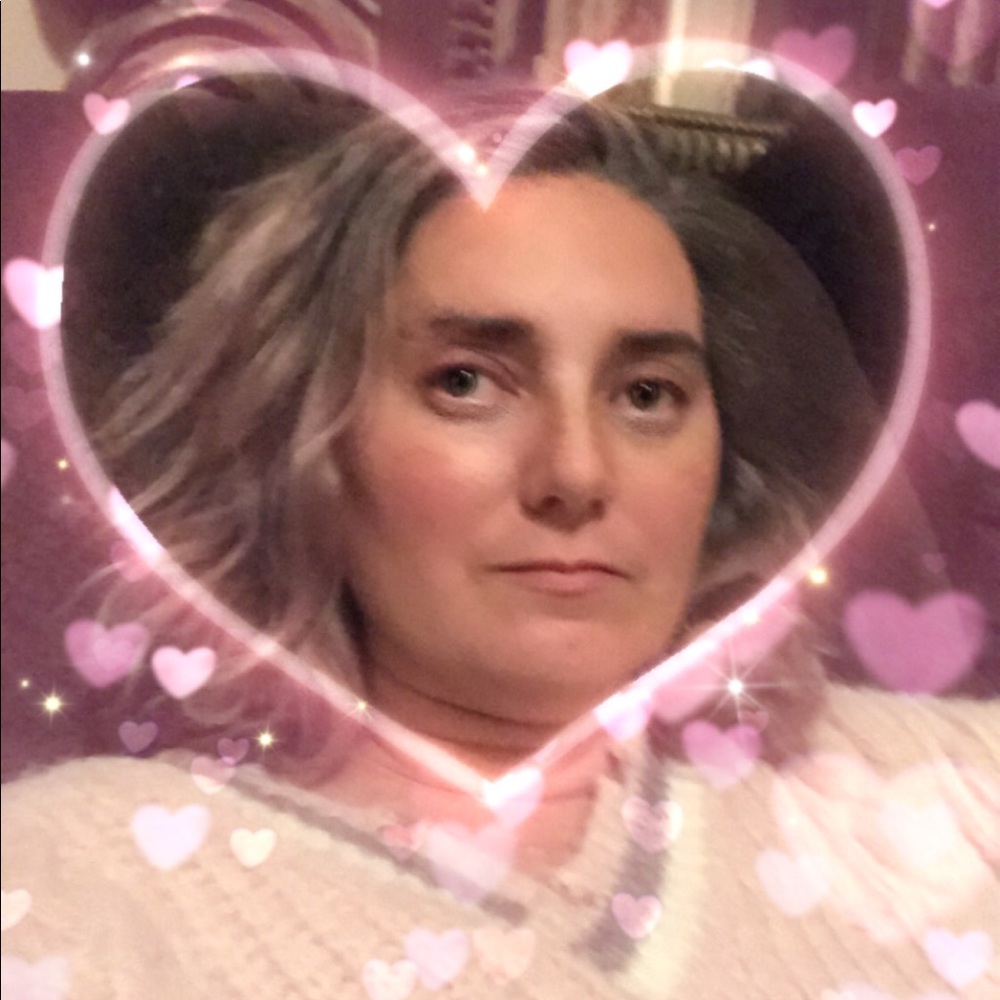 Meet your Posher, Mandee